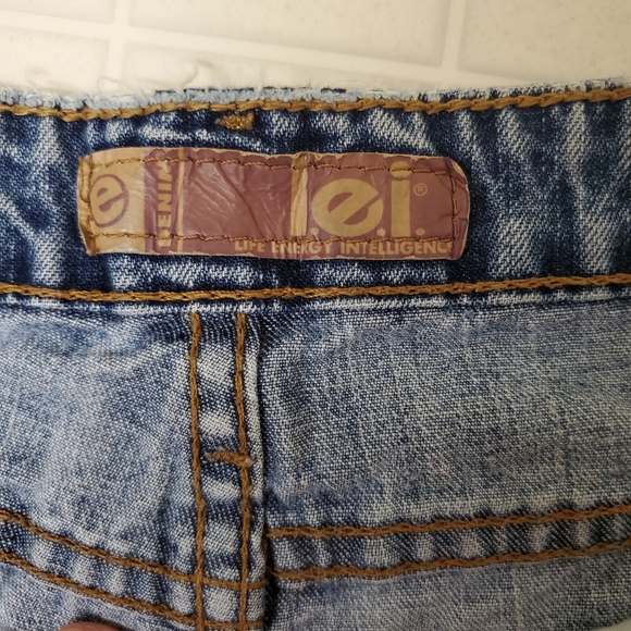 Vintage 90s L.E.I. Mid Rise Denim Shorts Size 11 - Picture 11 of 16